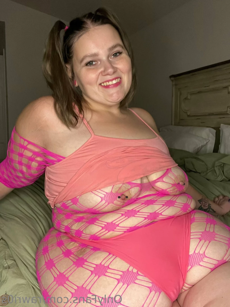 BB Applehoney [ rawri0s ] Onlyfans leaked photo 13809802 on Hotleaks.tv