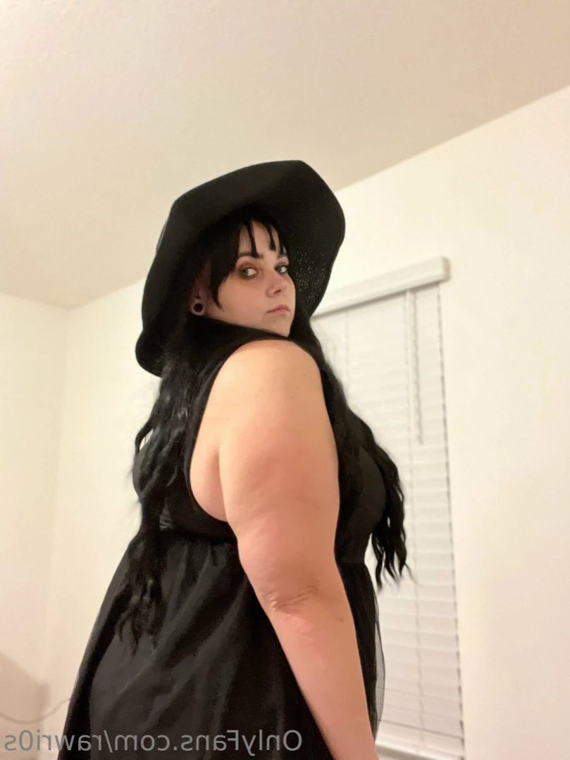 BB Applehoney [ rawri0s ] Onlyfans leaked photo 13811102 on Hotleaks.tv
