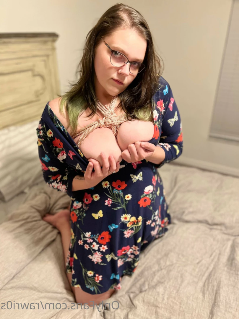 BB Applehoney [ rawri0s ] Onlyfans leaked photo 13826803 on Hotleaks.tv