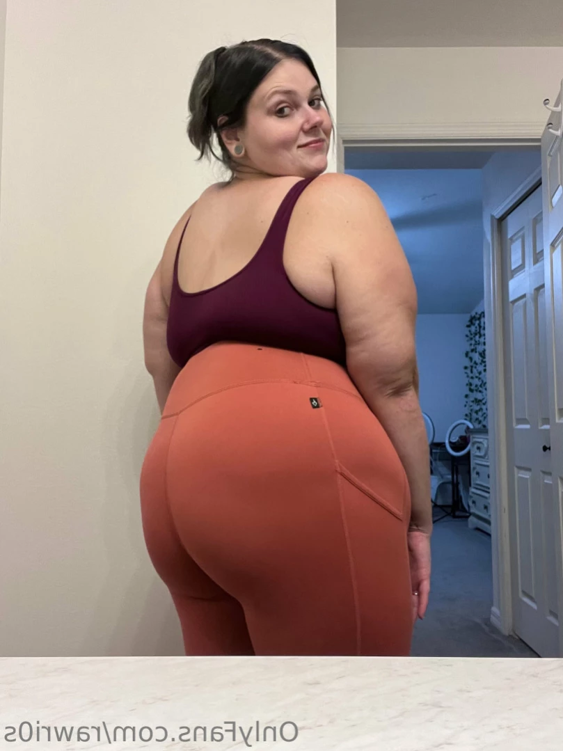 BB Applehoney [ rawri0s ] Onlyfans leaked photo 13827325 on Hotleaks.tv