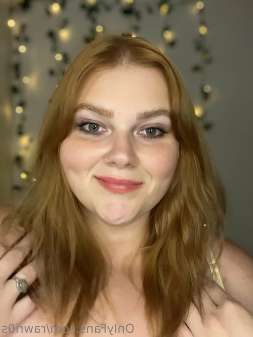 BB Applehoney [ rawri0s ] Onlyfans leaked photo 14215068 on Hotleaks.tv