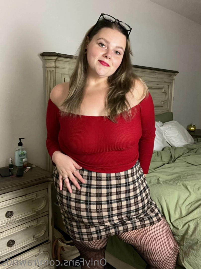 BB Applehoney [ rawri0s ] Onlyfans leaked photo 14450579 on Hotleaks.tv