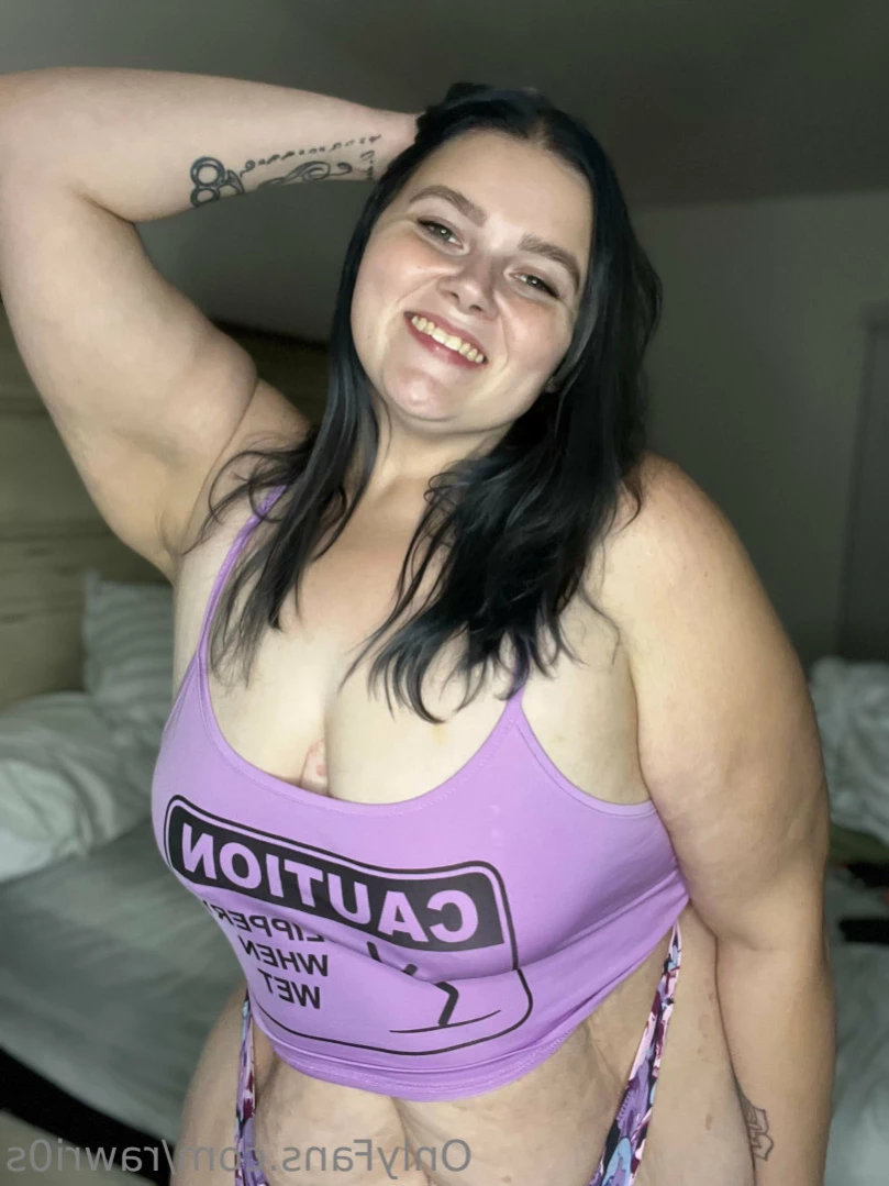 BB Applehoney [ rawri0s ] Onlyfans leaked photo 15165952 on Hotleaks.tv