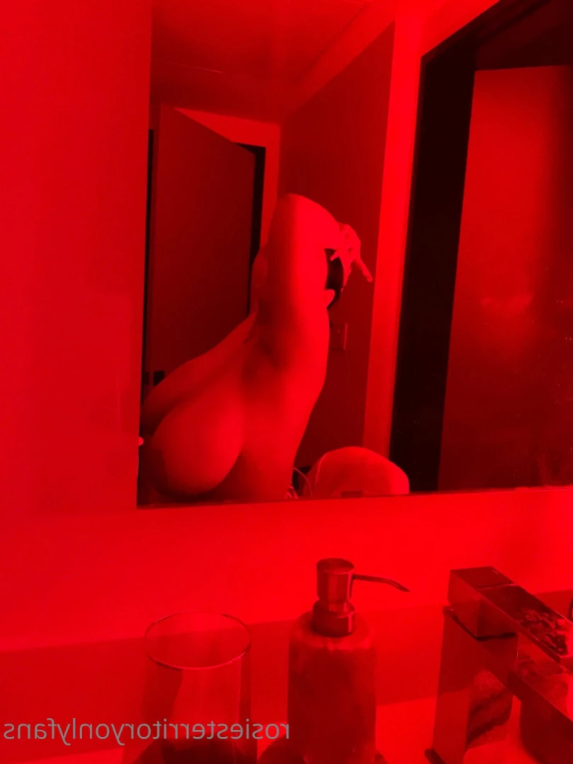 Rose [ realroses ] Onlyfans leaked photo 13813603 on Hotleaks.tv
