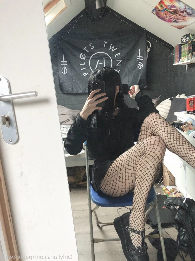 Rin [ petite-twink ] Onlyfans leaked photo 965646 on Hotleaks.tv