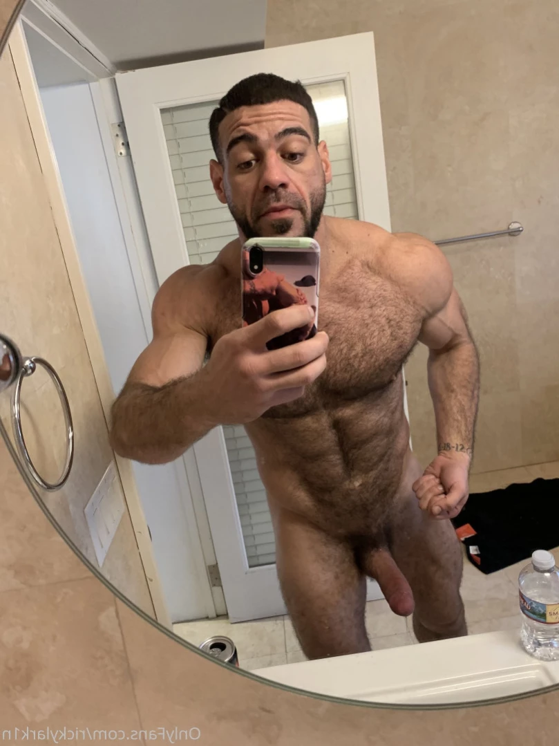 ricky larkin ♉️ [ rickylarkin ] Onlyfans leaked photo 11437876 on Hotleaks.tv