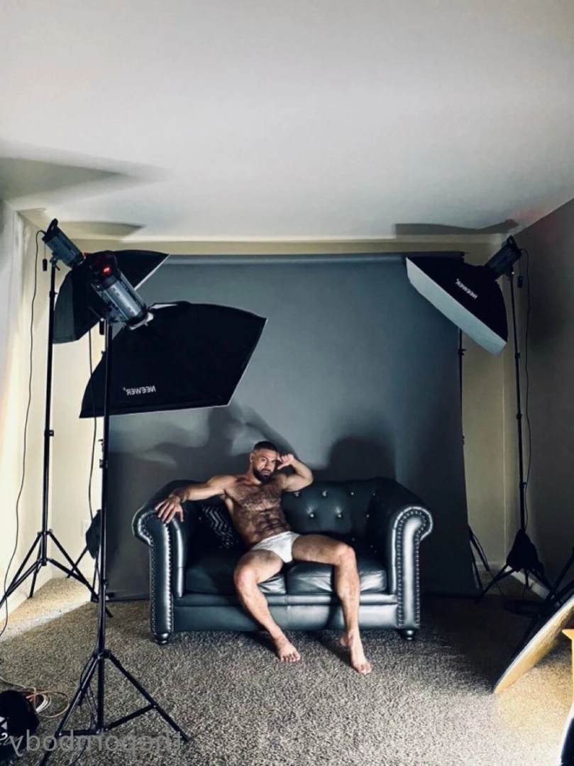 ricky larkin ♉️ [ rickylarkin ] Onlyfans leaked photo 11809748 on Hotleaks.tv