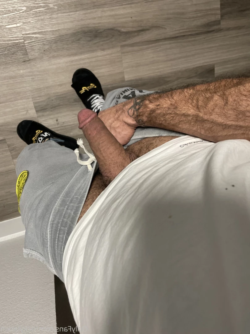 ricky larkin ♉️ [ rickylarkin ] Onlyfans leaked photo 11864340 on Hotleaks.tv