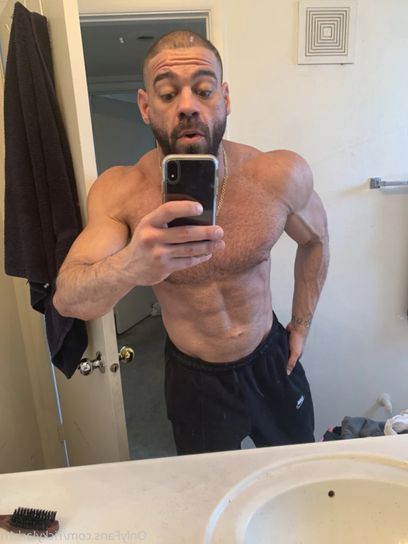 ricky larkin ♉️ [ rickylarkin ] Onlyfans leaked photo 12943548 on Hotleaks.tv