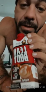 13726815