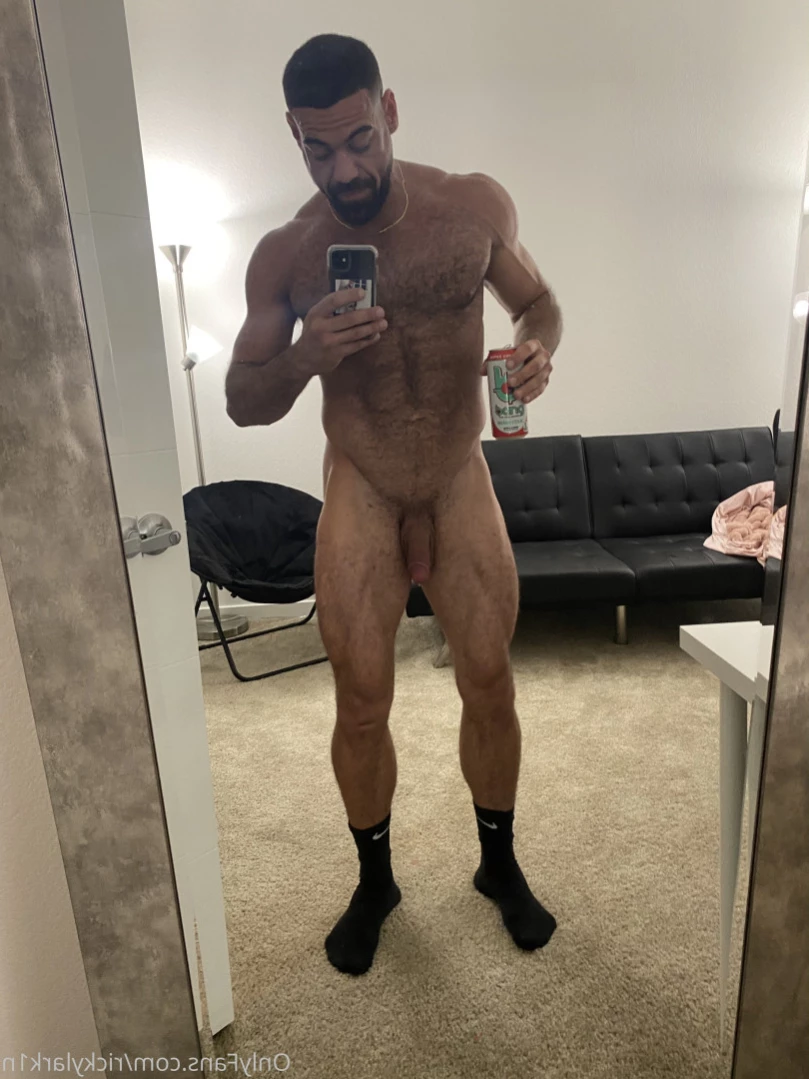 ricky larkin ♉️ [ rickylarkin ] Onlyfans leaked photo 13853096 on Hotleaks.tv