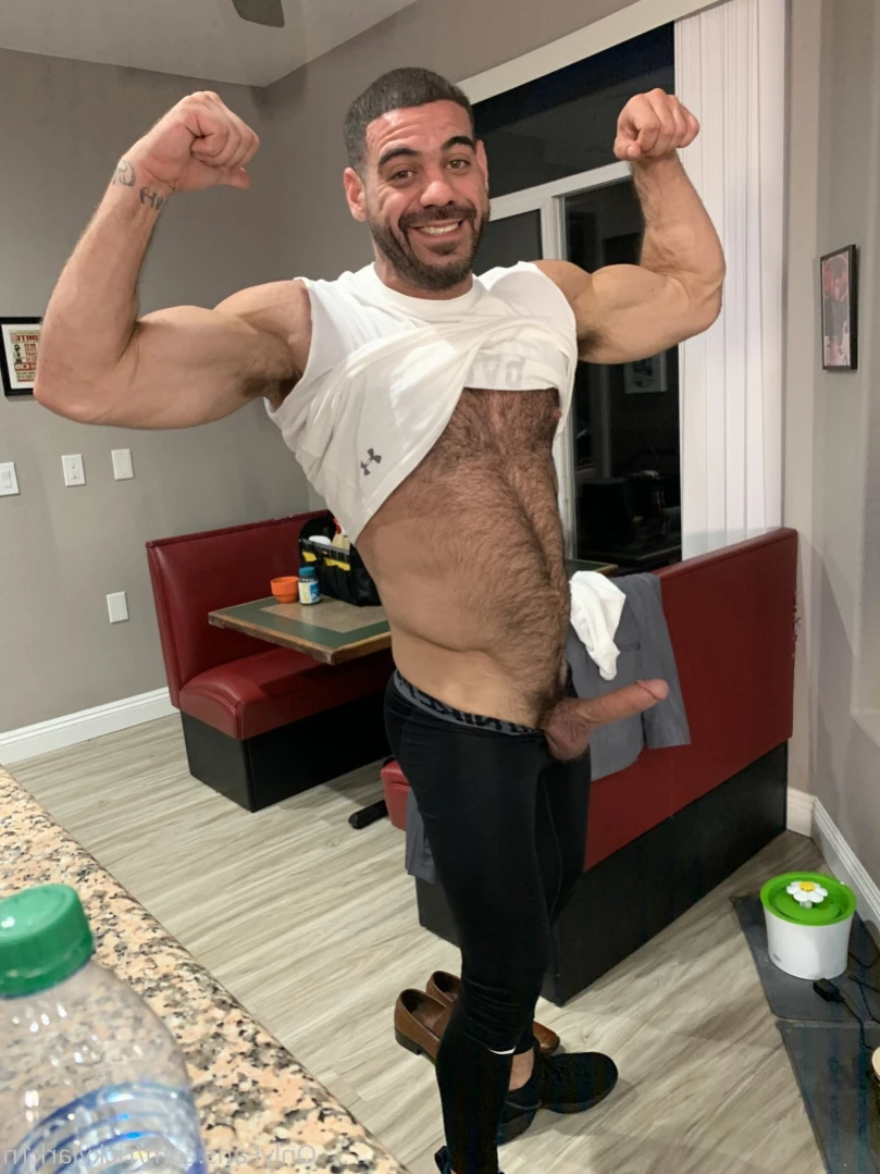 ricky larkin ♉️ [ rickylarkin ] Onlyfans leaked photo 13853142 on Hotleaks.tv