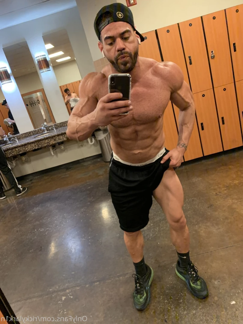 ricky larkin ♉️ [ rickylarkin ] Onlyfans leaked photo 13853266 on Hotleaks.tv
