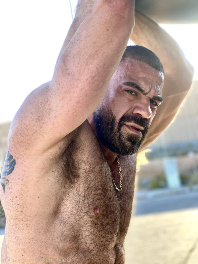 ricky larkin ♉️ [ rickylarkin ] Onlyfans leaked photo 13853377 on Hotleaks.tv