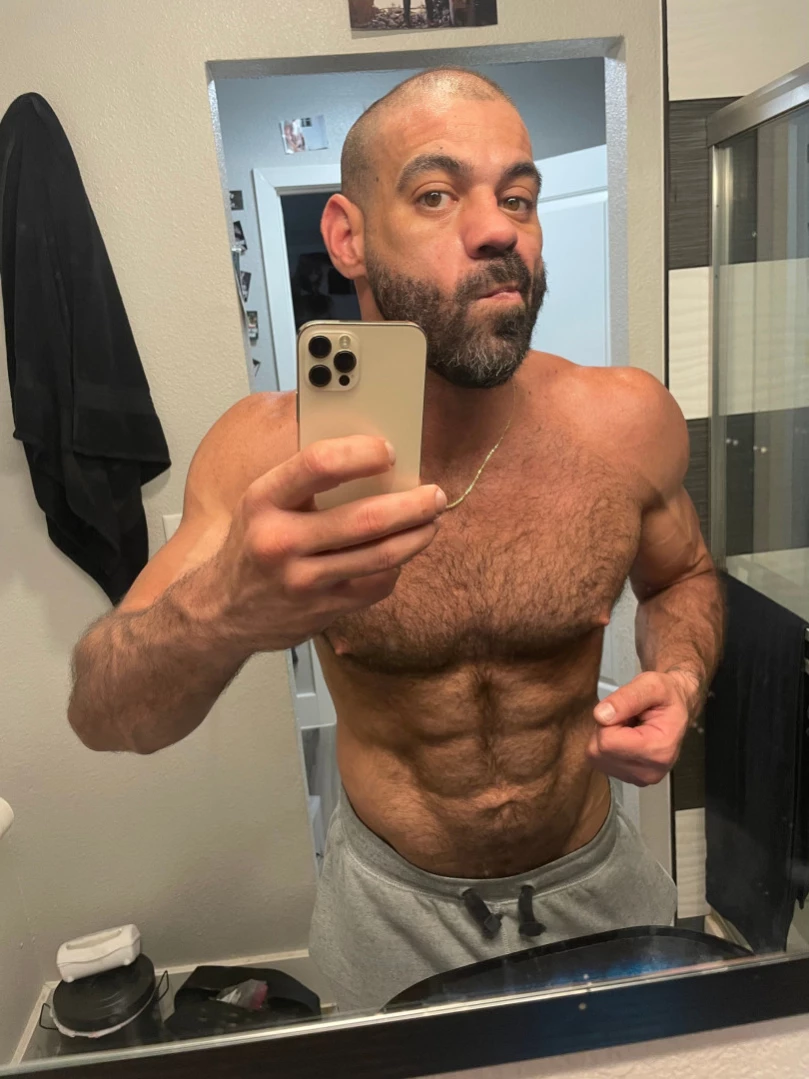 ricky larkin ♉️ [ rickylarkin ] Onlyfans leaked photo 13853401 on Hotleaks.tv