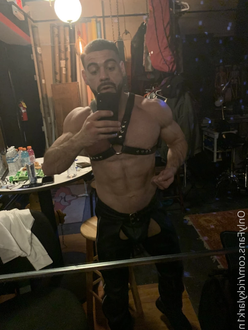 ricky larkin ♉️ [ rickylarkin ] Onlyfans leaked photo 13853504 on Hotleaks.tv
