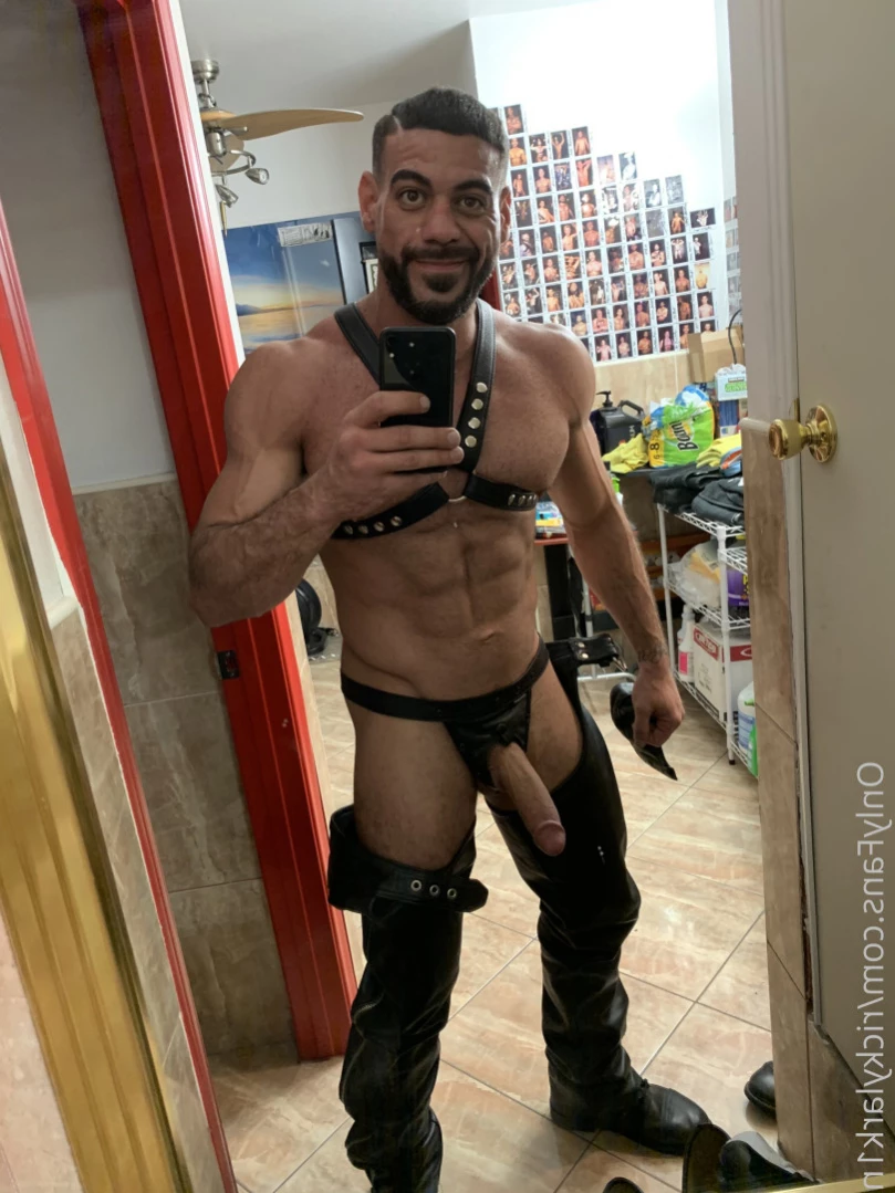 ricky larkin ♉️ [ rickylarkin ] Onlyfans leaked photo 13853780 on Hotleaks.tv
