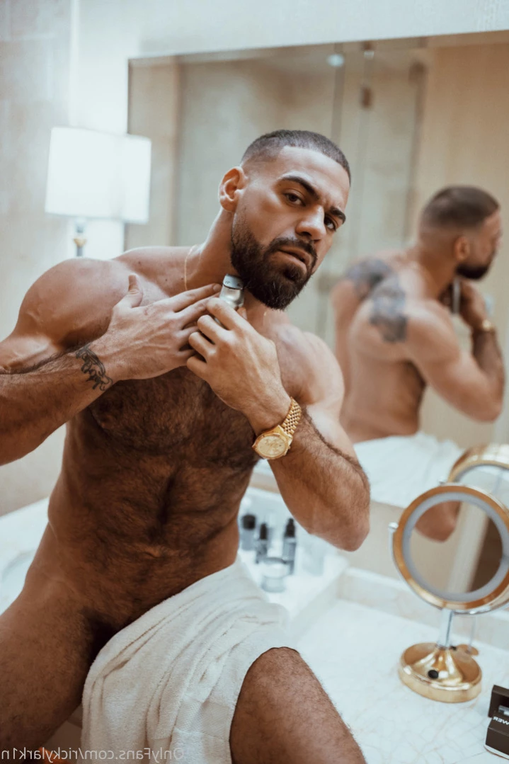 ricky larkin ♉️ [ rickylarkin ] Onlyfans leaked photo 15126202 on Hotleaks.tv