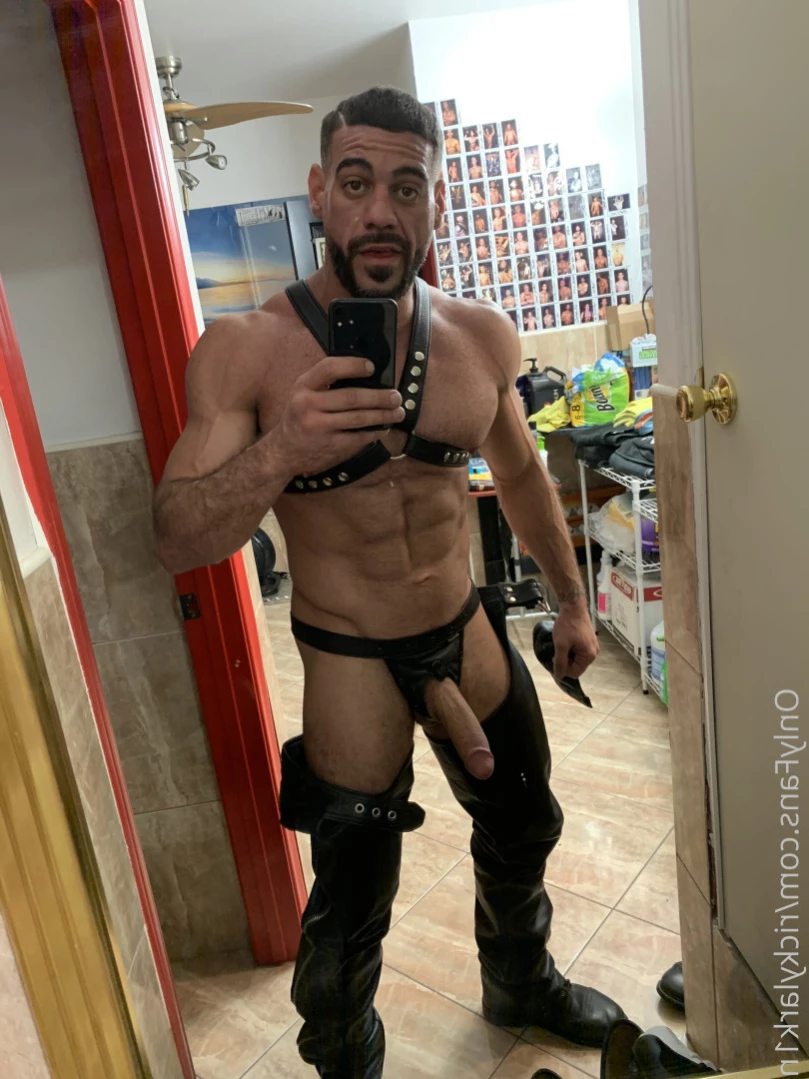ricky larkin ♉️ [ rickylarkin ] Onlyfans leaked photo 15165896 on Hotleaks.tv