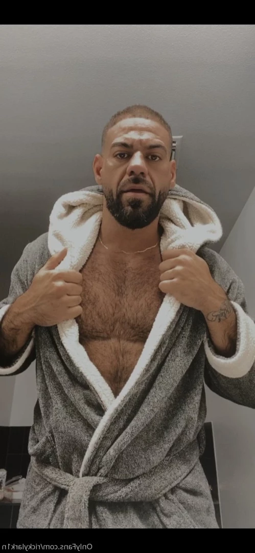ricky larkin ♉️ [ rickylarkin ] Onlyfans leaked photo 15447400 on Hotleaks.tv