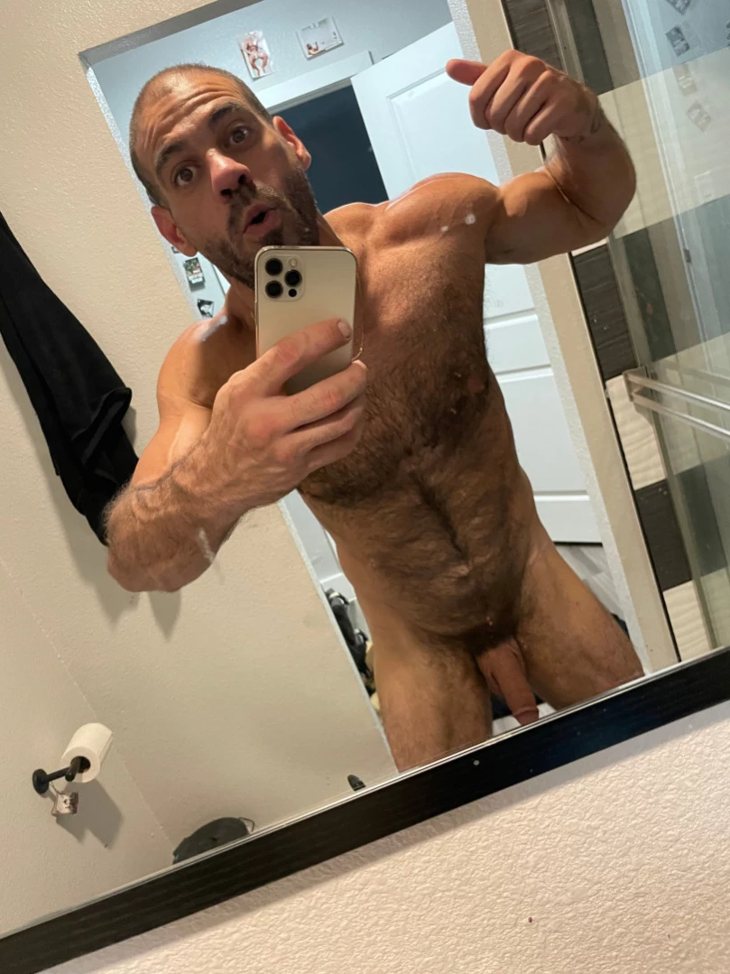 ricky larkin ♉️ [ rickylarkin ] Onlyfans leaked photo 15474236 on Hotleaks.tv