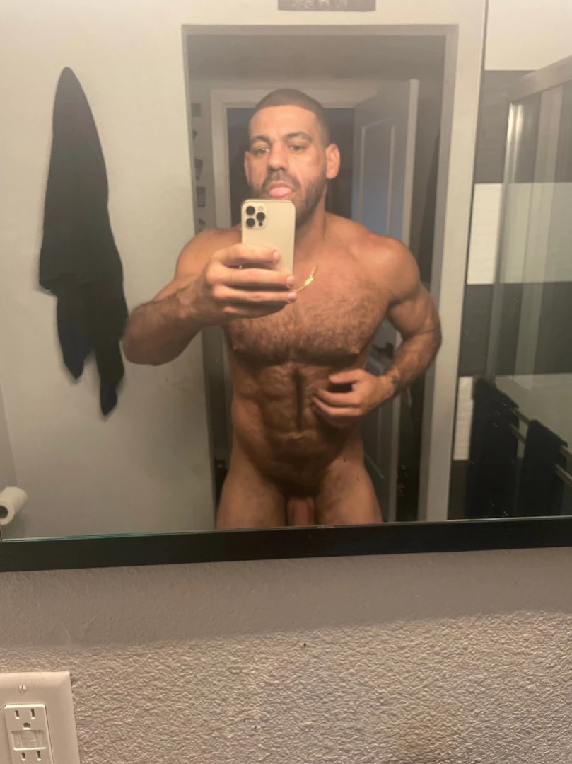 ricky larkin ♉️ [ rickylarkin ] Onlyfans leaked photo 15696411 on Hotleaks.tv