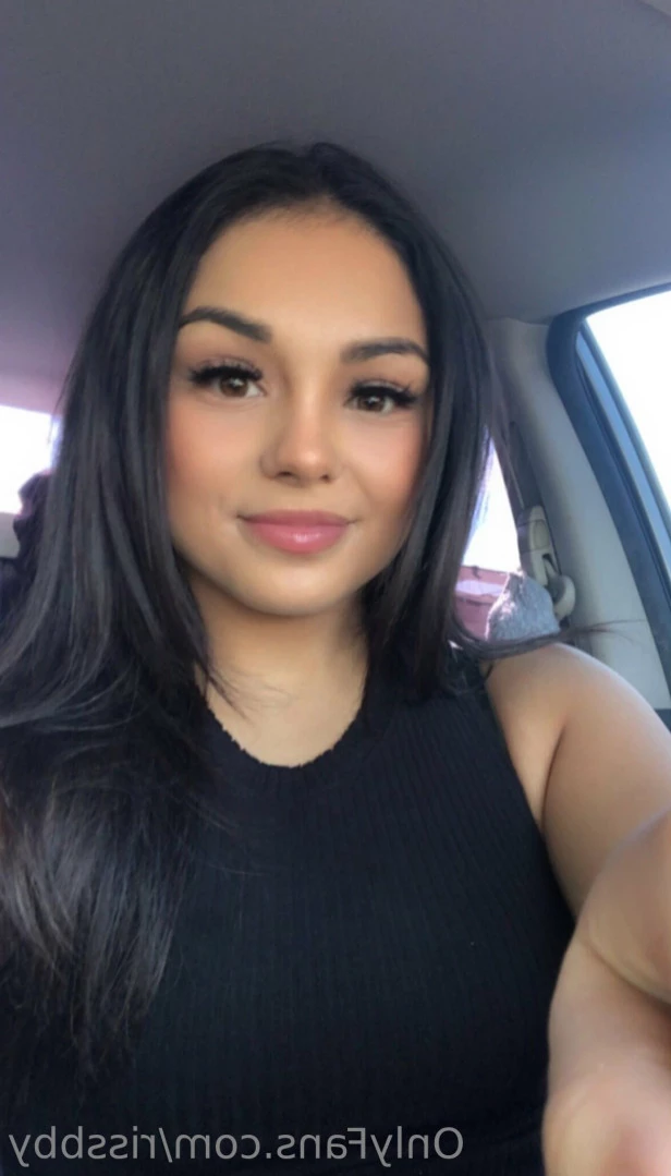 idontkissandtell [ rissbby ] Onlyfans leaked photo 13860923 on Hotleaks.tv
