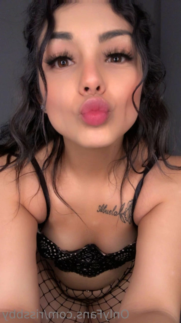 idontkissandtell [ rissbby ] Onlyfans leaked photo 15338878 on Hotleaks.tv