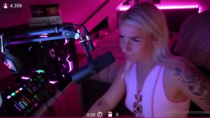 18080183