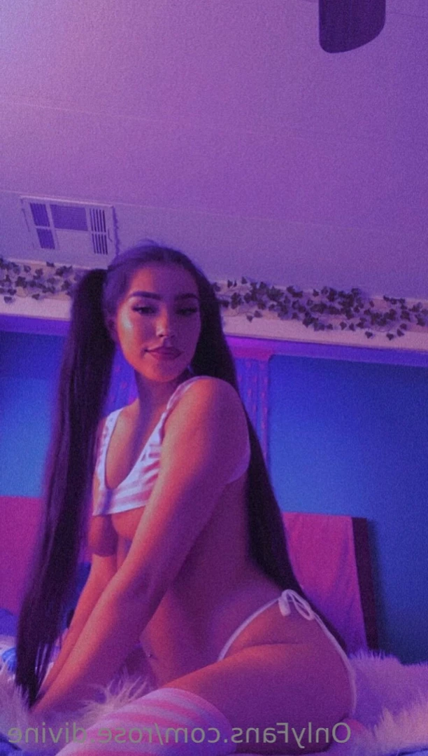 Rose Divine [ rose.divine ] Onlyfans leaked photo 15474116 on Hotleaks.tv
