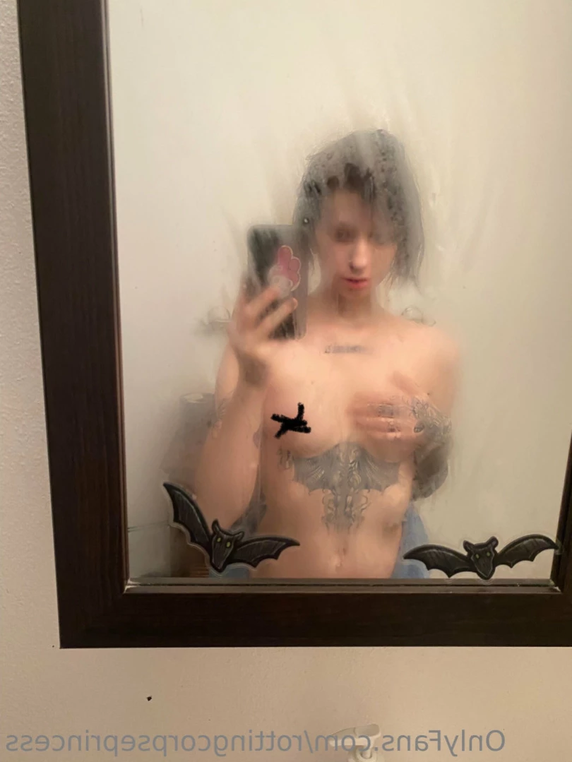Rotten [ rottingcorpseprincess ] Onlyfans leaked photo 13750969 on Hotleaks.tv