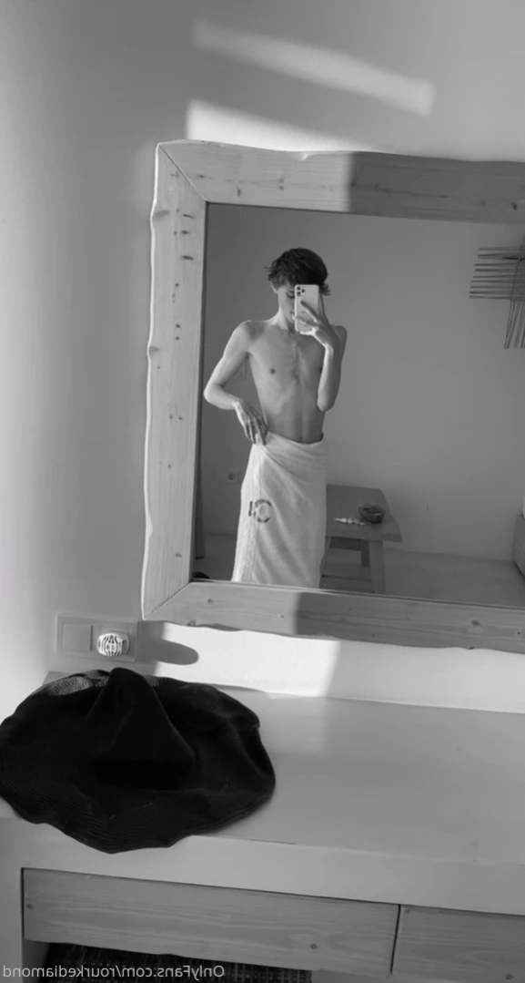 Rourke [ rourkediamond ] Onlyfans leaked photo 13749865 on Hotleaks.tv