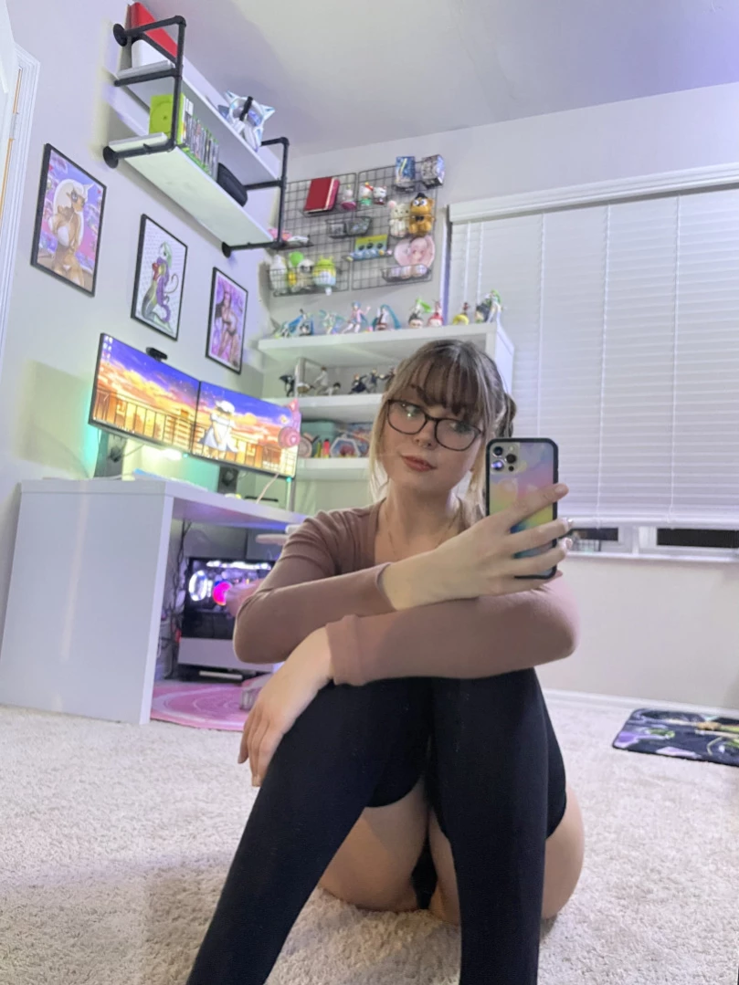 Rows [ rowsvee ] Onlyfans leaked photo 11007802 on Hotleaks.tv