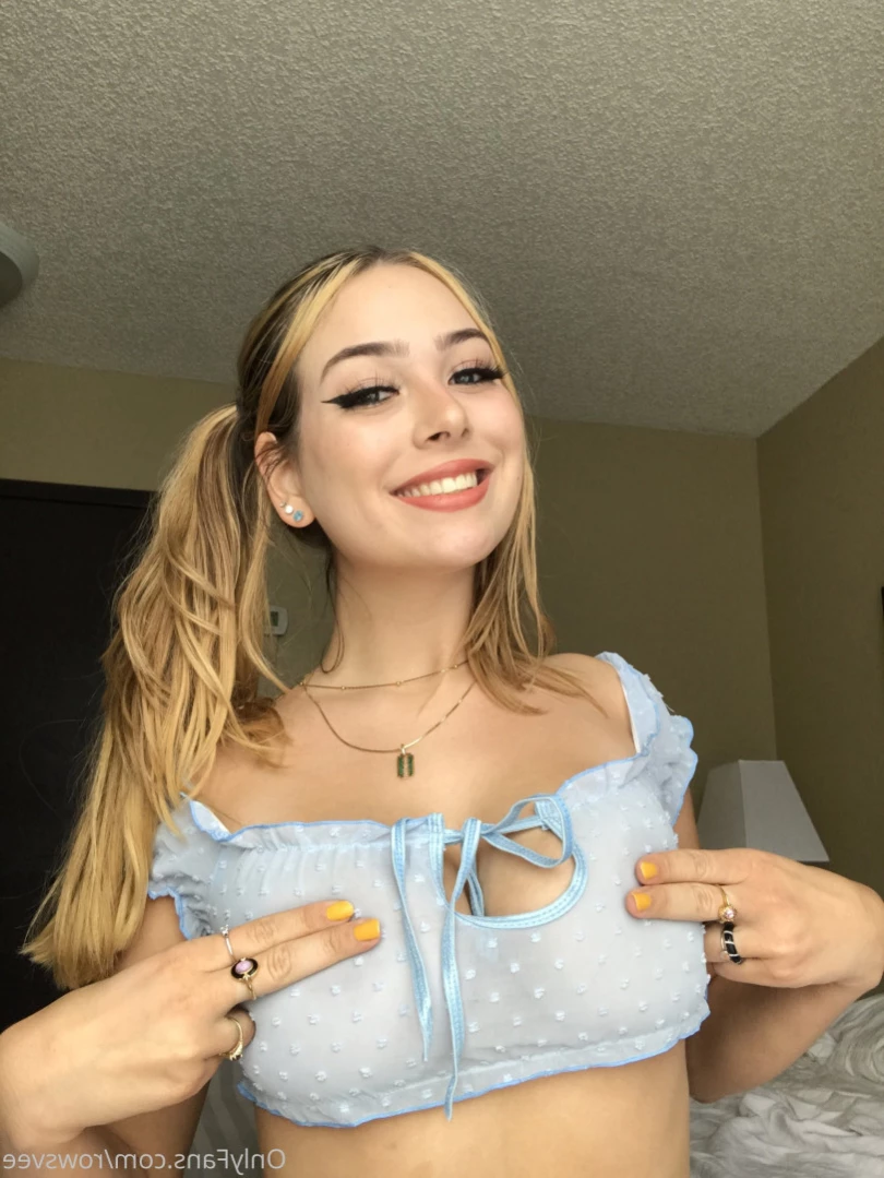 Rows [ rowsvee ] Onlyfans leaked photo 12026017 on Hotleaks.tv
