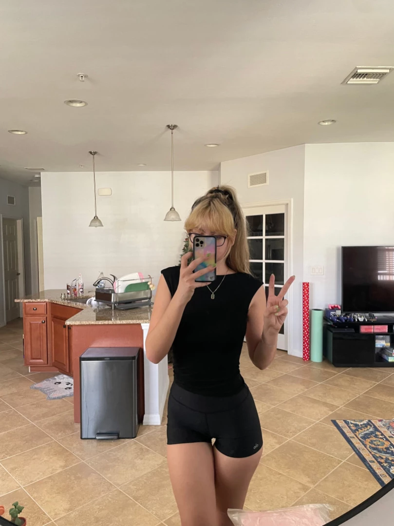 Rows [ rowsvee ] Onlyfans leaked photo 12075269 on Hotleaks.tv