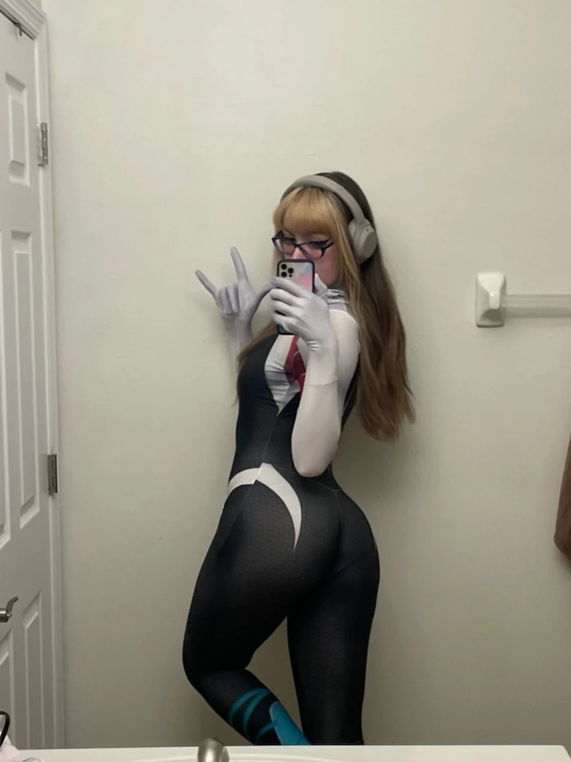 Rows [ rowsvee ] Onlyfans leaked photo 12946448 on Hotleaks.tv