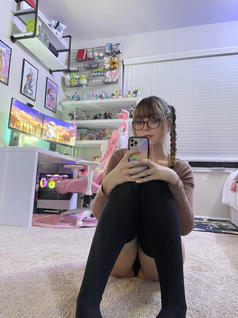 Rows [ rowsvee ] Onlyfans leaked photo 13157784 on Hotleaks.tv