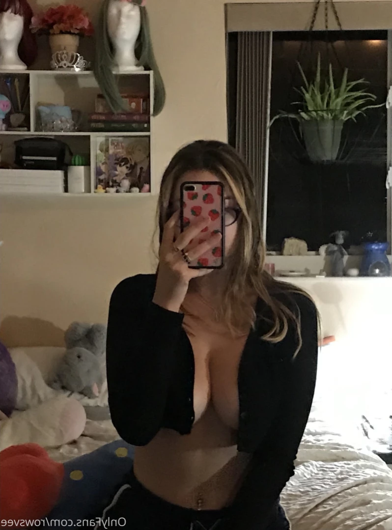 Rows [ rowsvee ] Onlyfans leaked photo 13734853 on Hotleaks.tv