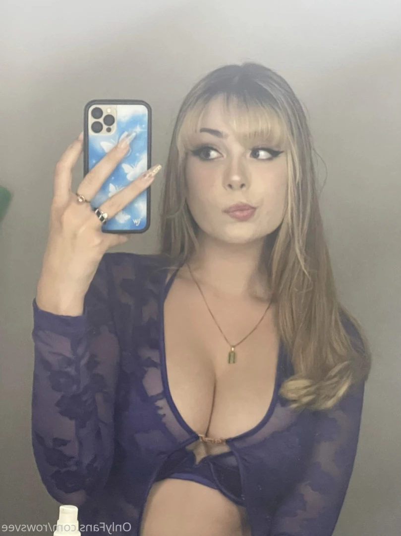 Rows [ rowsvee ] Onlyfans leaked photo 13735005 on Hotleaks.tv