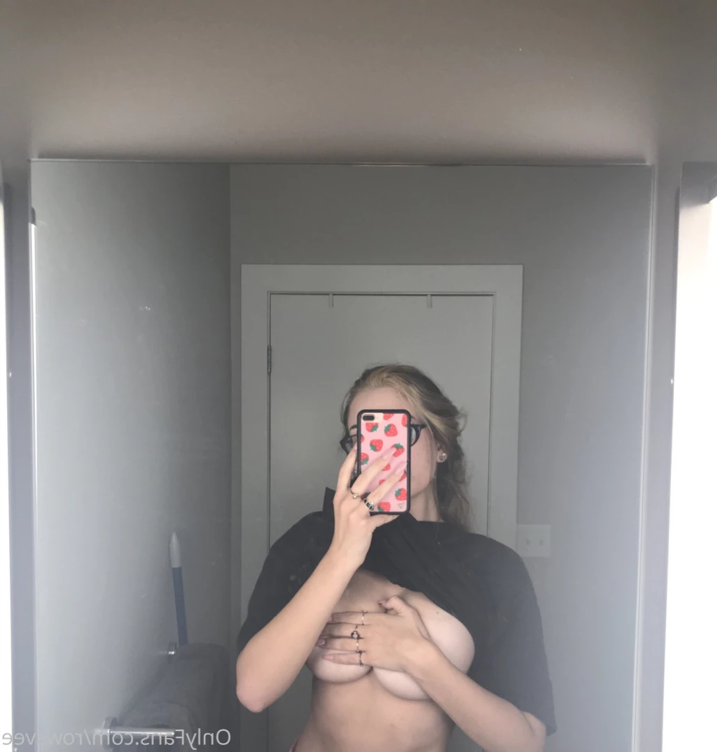 Rows [ rowsvee ] Onlyfans leaked photo 13736744 on Hotleaks.tv