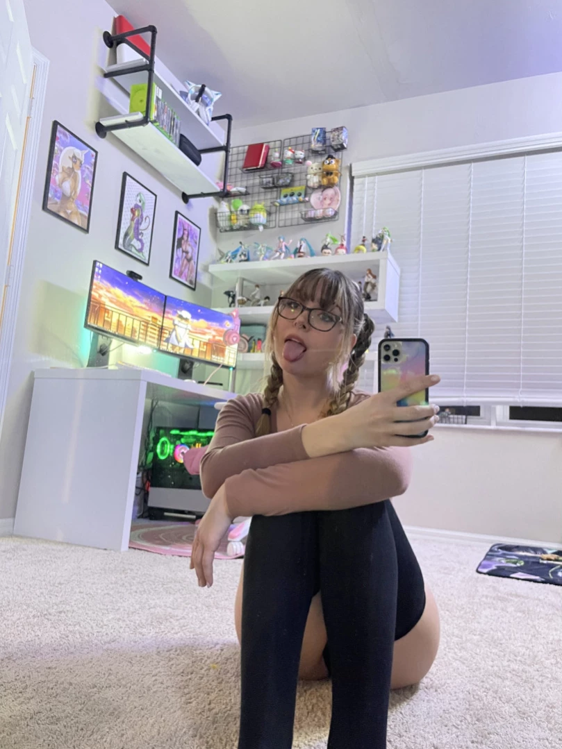 Rows [ rowsvee ] Onlyfans leaked photo 13738808 on Hotleaks.tv