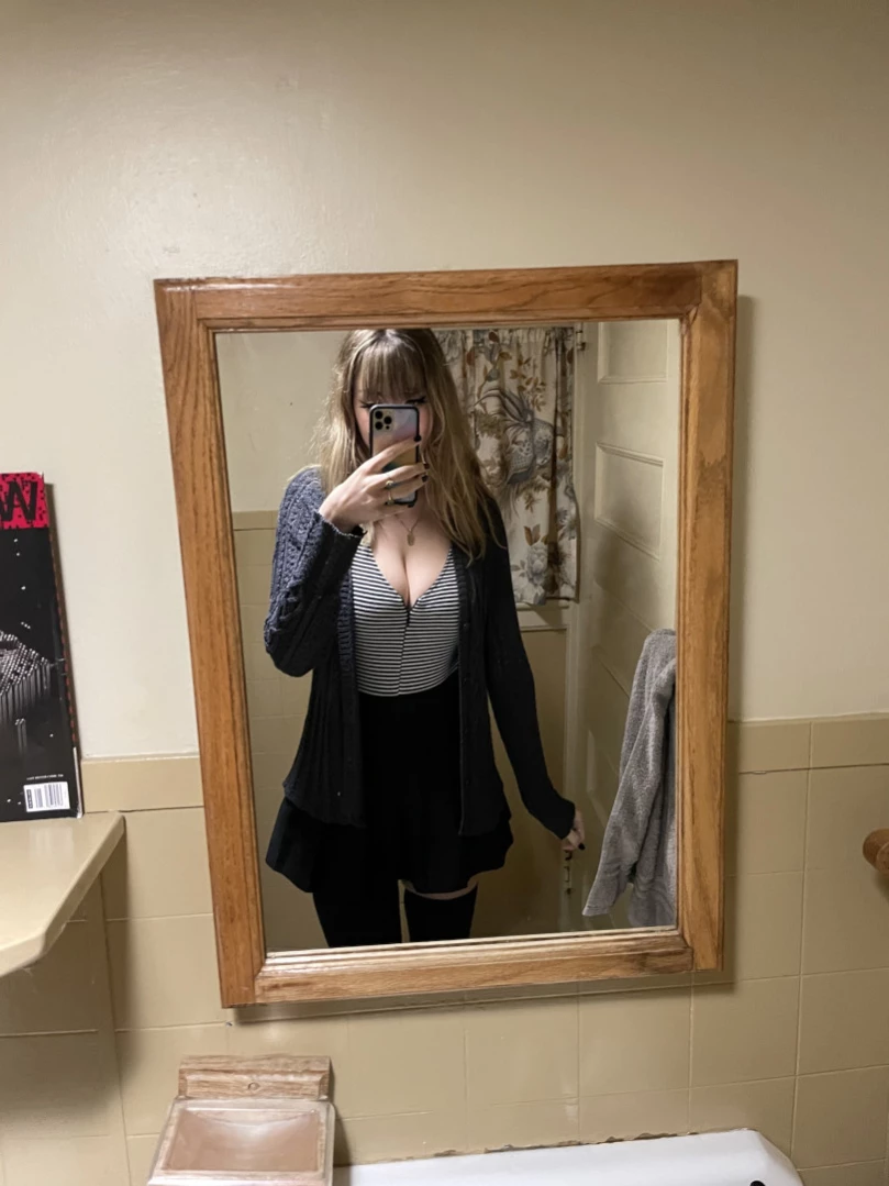 Rows [ rowsvee ] Onlyfans leaked photo 13749086 on Hotleaks.tv
