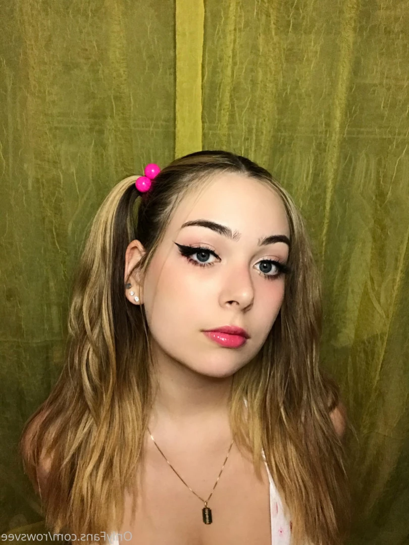 Rows [ rowsvee ] Onlyfans leaked photo 14212205 on Hotleaks.tv