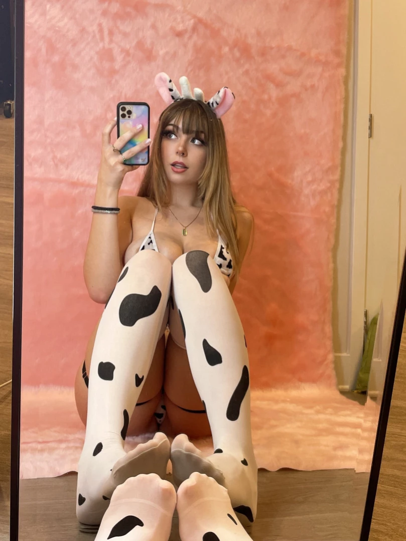 Rows [ rowsvee ] Onlyfans leaked photo 15082328 on Hotleaks.tv
