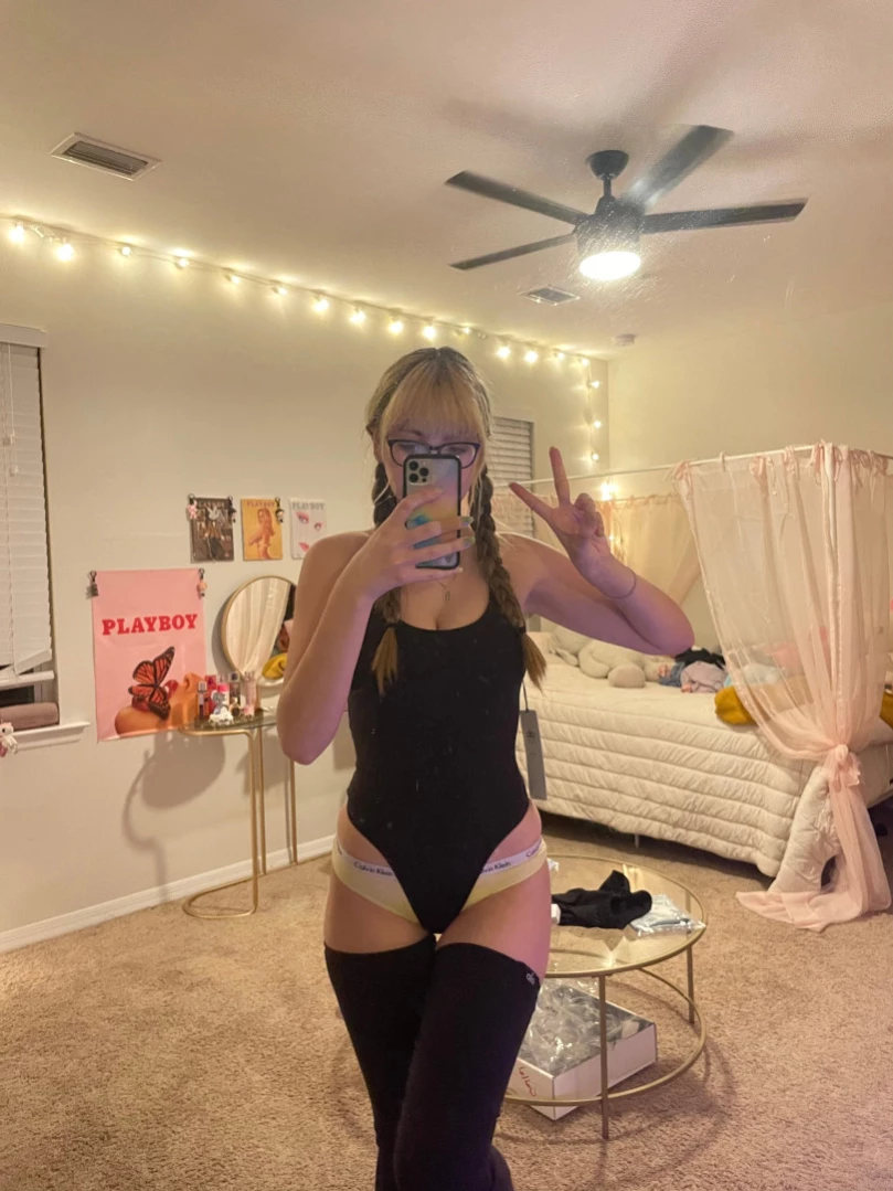 Rows [ rowsvee ] Onlyfans leaked photo 15487358 on Hotleaks.tv