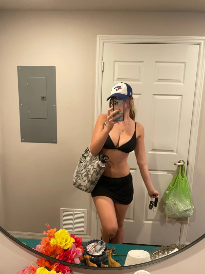 Rows [ rowsvee ] Onlyfans leaked photo 15566951 on Hotleaks.tv