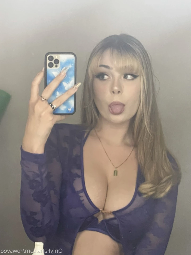 Rows [ rowsvee ] Onlyfans leaked photo 15567008 on Hotleaks.tv