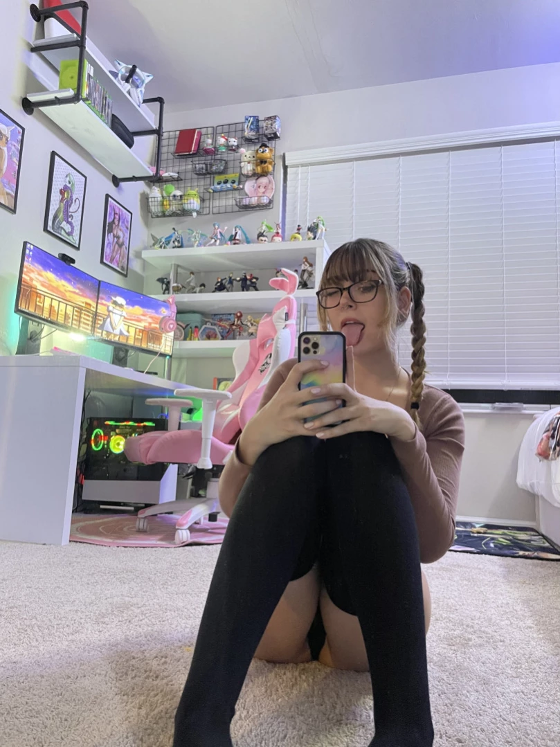 Rows [ rowsvee ] Onlyfans leaked photo 15901941 on Hotleaks.tv