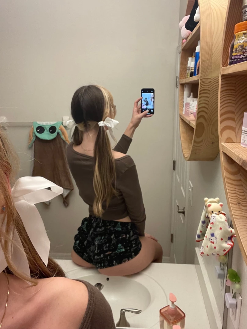 Rows [ rowsvee ] Onlyfans leaked photo 16022488 on Hotleaks.tv