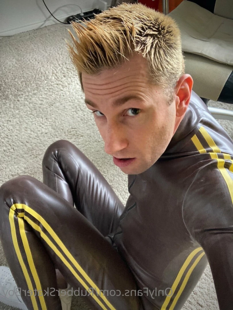 rubberskaterboy Onlyfans leaked photo 11380215 on Hotleaks.tv
